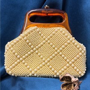 Vintage La Regale LTD. Beaded purse with Amber Handle